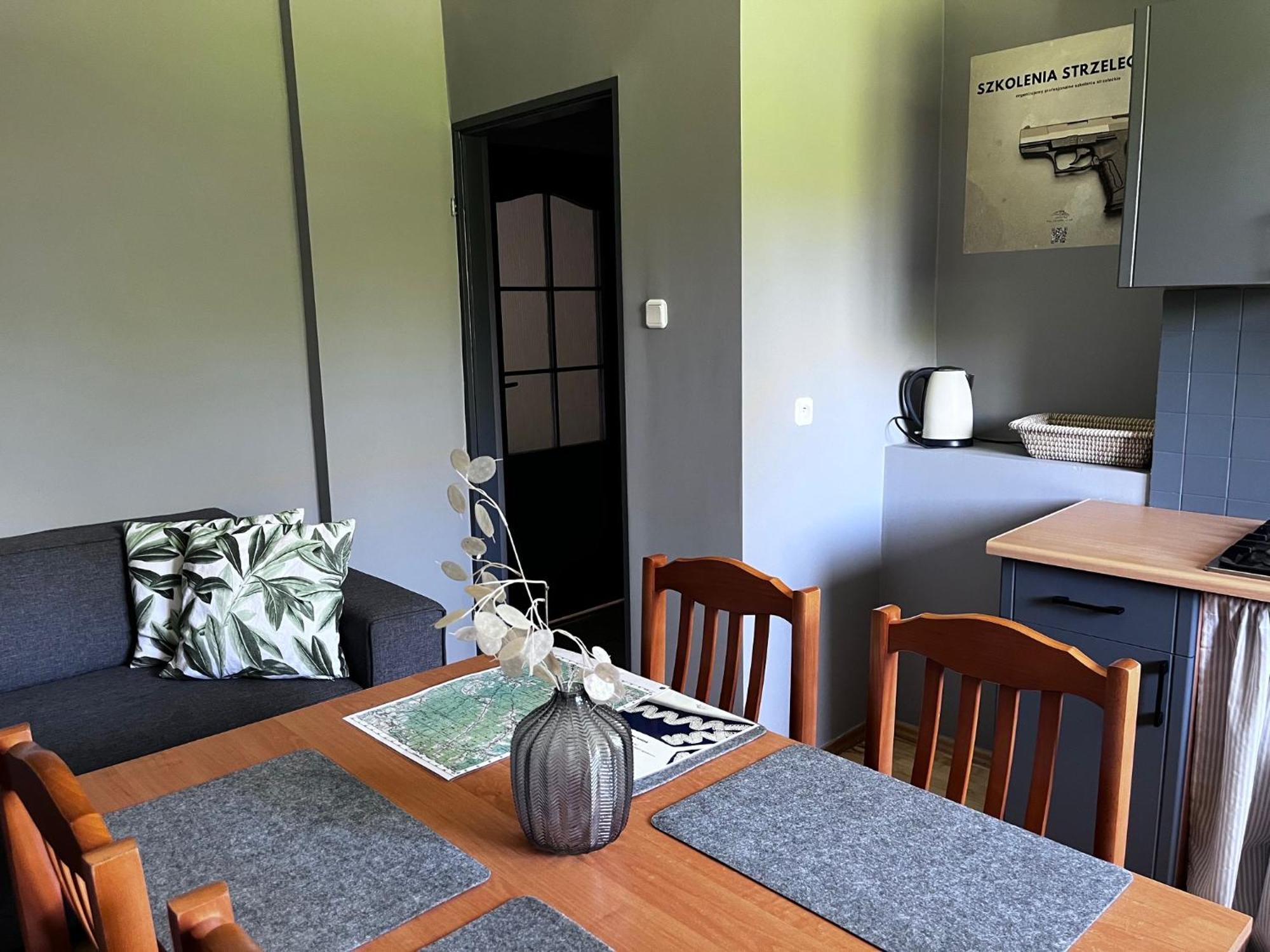 Osrodek Volfcamp Kwaszenina Apartment อาร์วามูฟ ภายนอก รูปภาพ